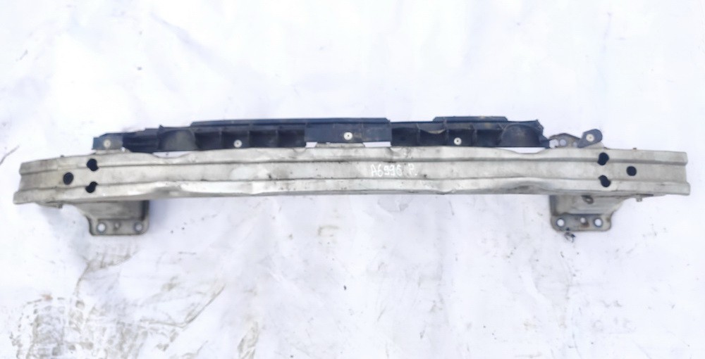 Opel Vectra 2004 Bampera sija (stiprējums) - PRIEKŠ