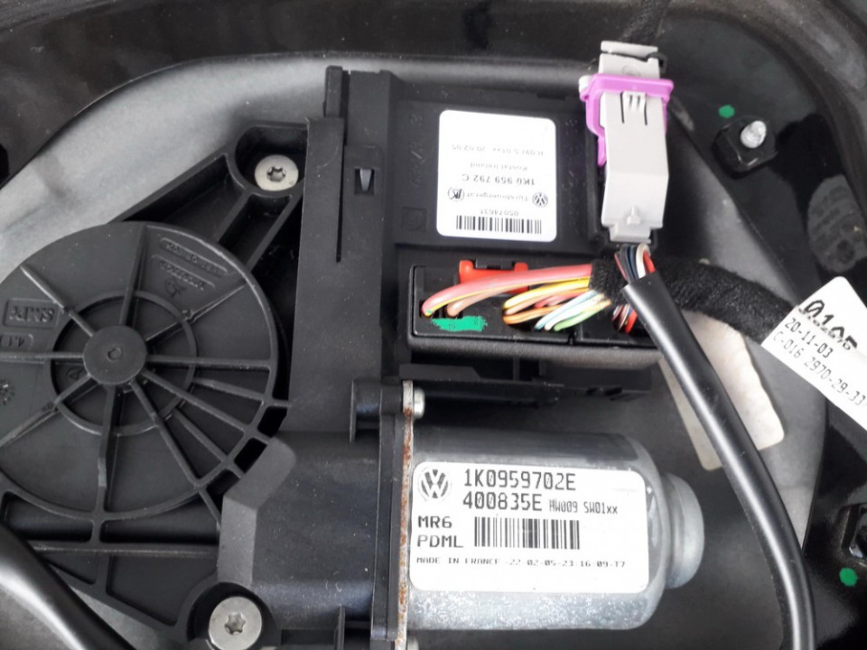 1K0959702E Volkswagen Golf 2006 Моторчик стеклоподъемника - передний левый - Thumbnail 3