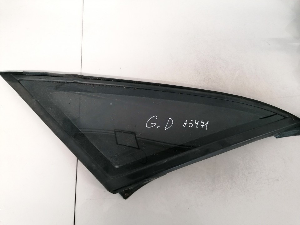 43R001190 Audi 100 1991 Corner quarter window glass - REAR RIGHT