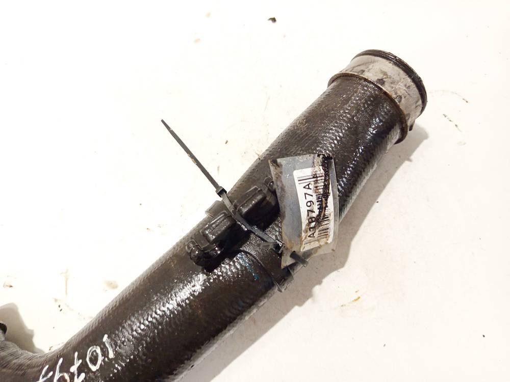 Volkswagen Touran 2004 Välijäähdyttimen letku - Thumbnail 3