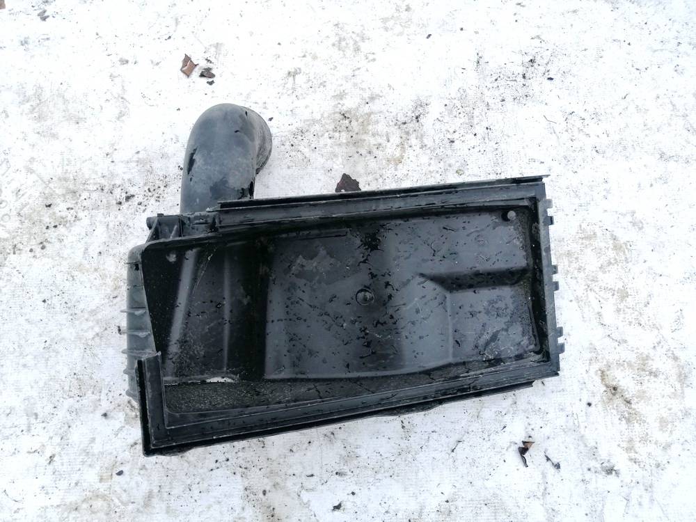 7L5129607D Porsche Cayenne 2006 Ilmansuodattimen kotelo - Thumbnail 2