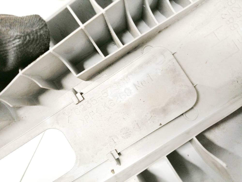 C23557969 Mazda 5 2006 Innenausstattung - Thumbnail 3