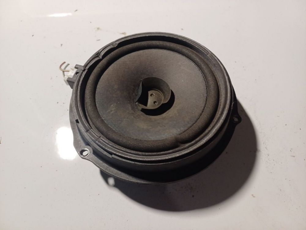3M5T18808CD Ford Focus 2006 Speaker (audio)