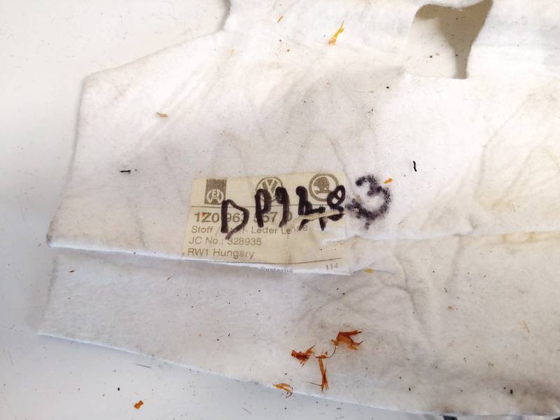 1Z0963557D Volkswagen Passat 1998 Sedynes sildymo elementas - Thumbnail 2