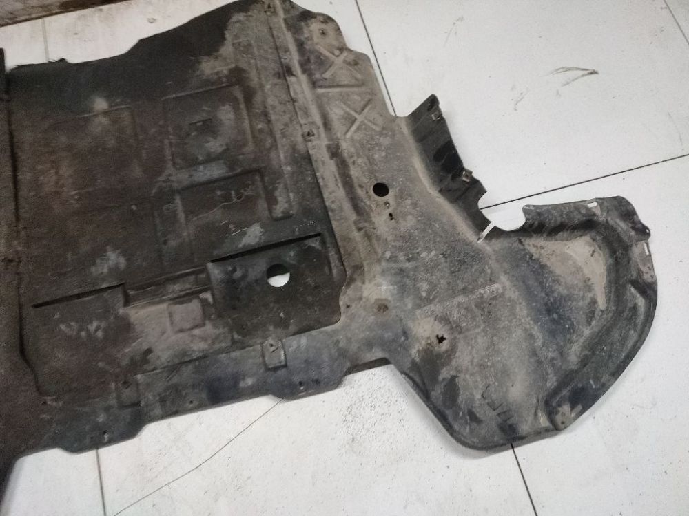 Fiat Doblo 2014 Variklio apsauga (padonas) - Thumbnail 3