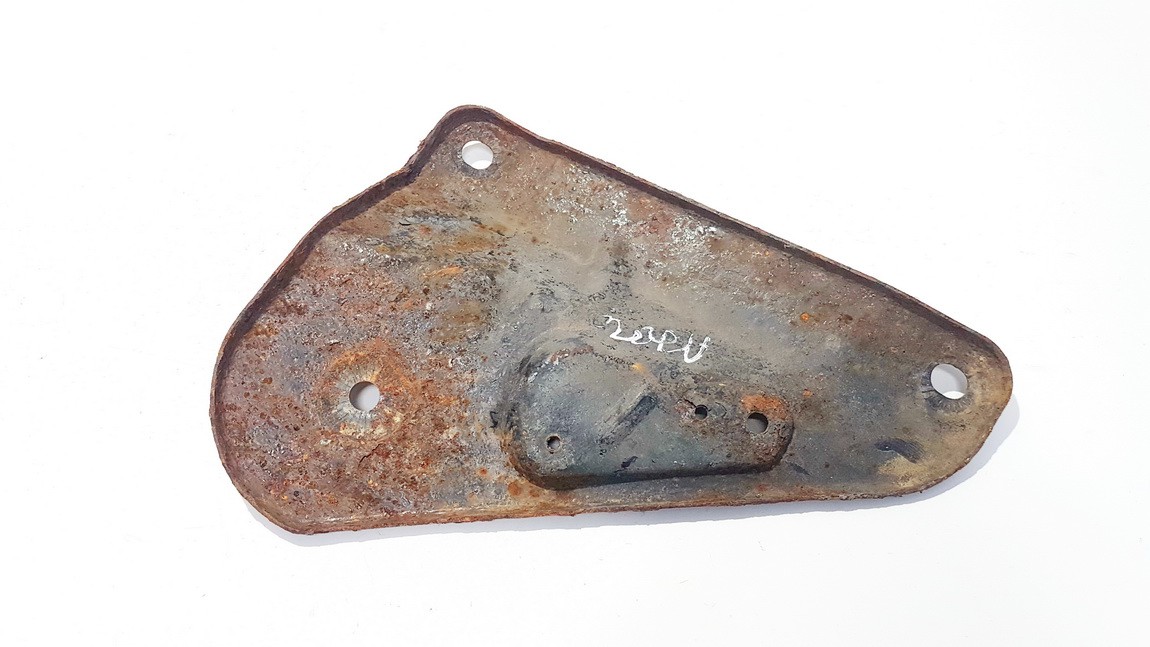 Audi A5 2014 Variklio kronsteinas ir Greiciu dezes kronsteinas