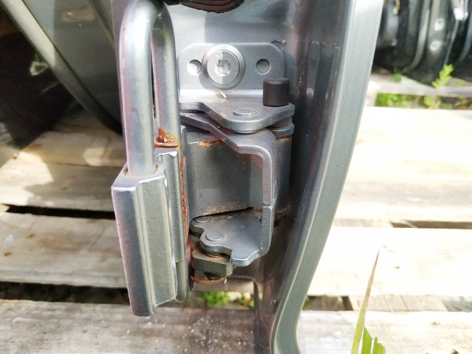 Audi A6 2007 Türscharnier Scharnier Hinten - Thumbnail 2