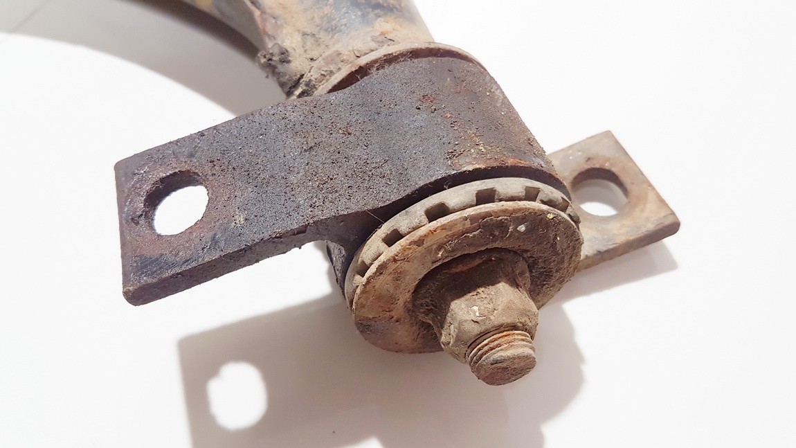 Subaru Legacy 1992 Apakšējais sviras - PRIEKŠA PA LABI - Thumbnail 3