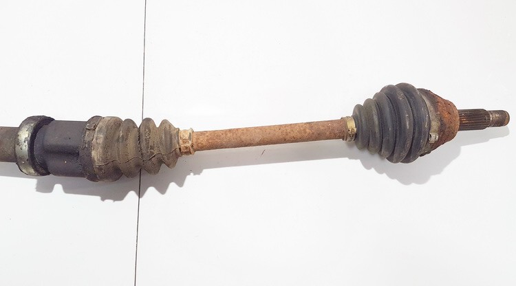 Ford Fiesta 2006 Vetari - EDESSÄ OIKEALLA