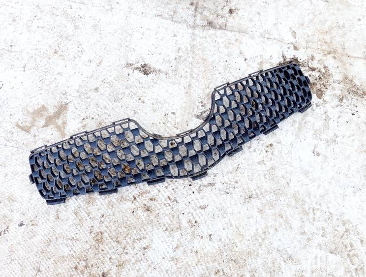 531110D140 Toyota Yaris 2006 Przednia kratka - PRZEDNIE