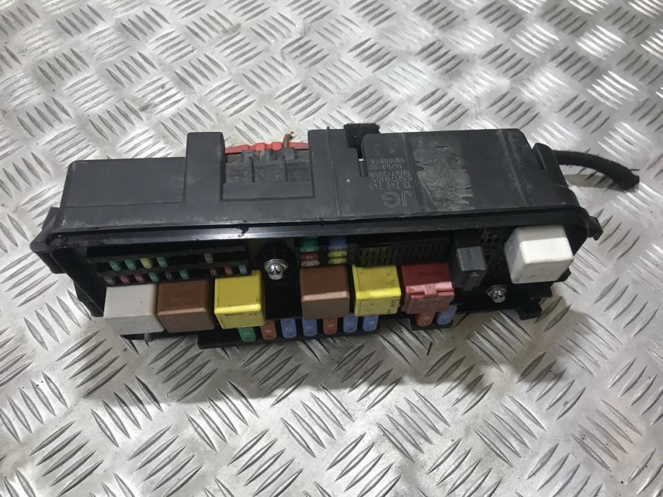 Module De Fusible Pour Opel Vectra C - Références 13112909 / 519044036 / 532150018 - Occasion
