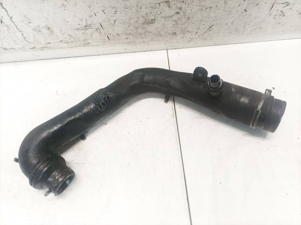 1K0129654AA Volkswagen Touran 2004 Välijäähdyttimen letku - Thumbnail 2