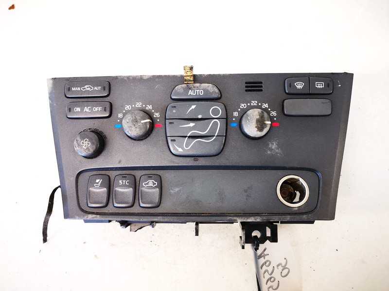 volvo7923 7923 Climate Control Panel (heater control switches) Volvo