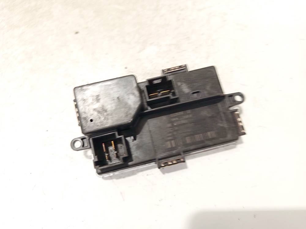 922678001 BMW 5-Series 2010 Heater Resistor (Heater Blower Motor Resistor)