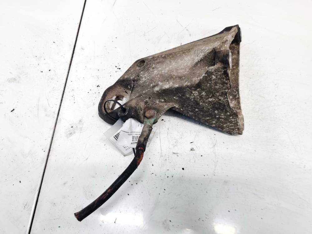 4A0199312 Audi 100 1994 Engine Mount Bracket and Gearbox Mount Bracket