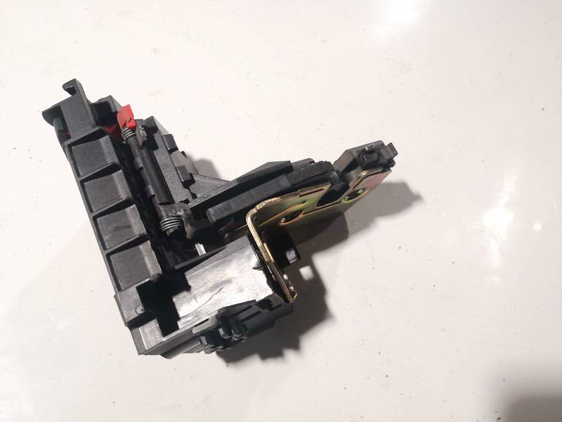 2438190976 Volvo S40 2003 Seat Lock Latch assembly