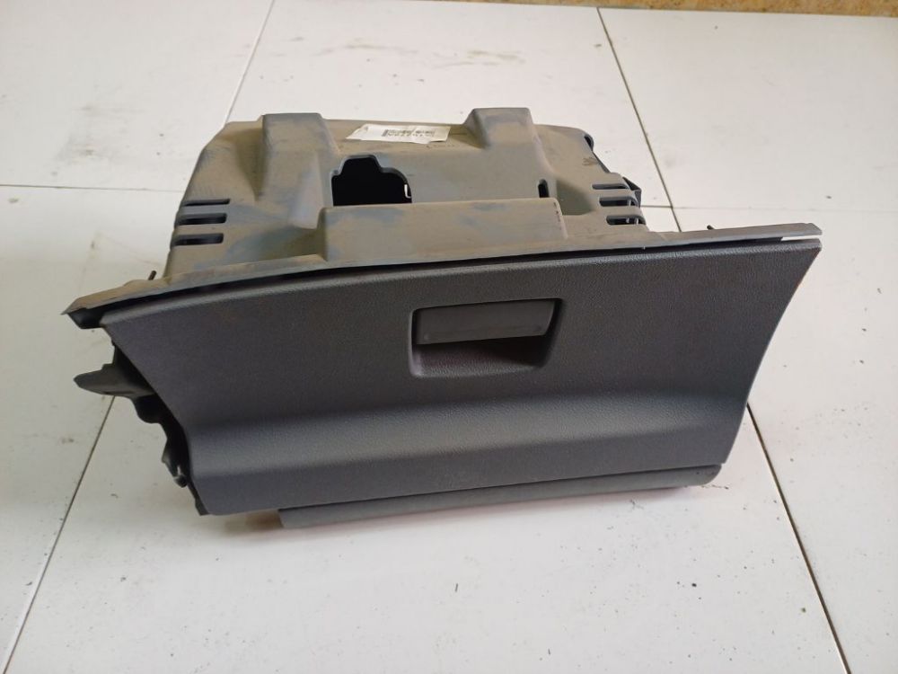 6H21U06010 Ford S-Max 2008 Glove Box Assembly
