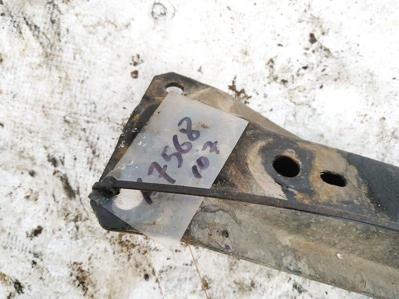 Toyota Avensis 2004 Isilginis traversas - Thumbnail 3