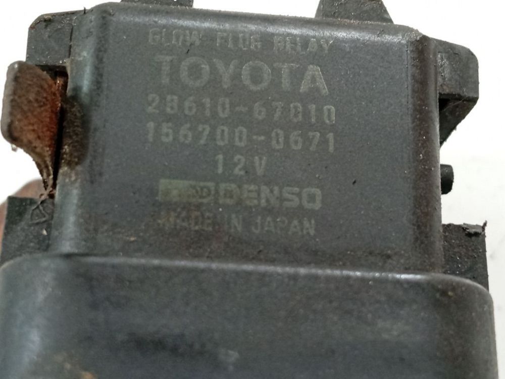 2861067810 Toyota Avensis Verso 2001 Sveces priekšsildīšanas relejs - Thumbnail 4