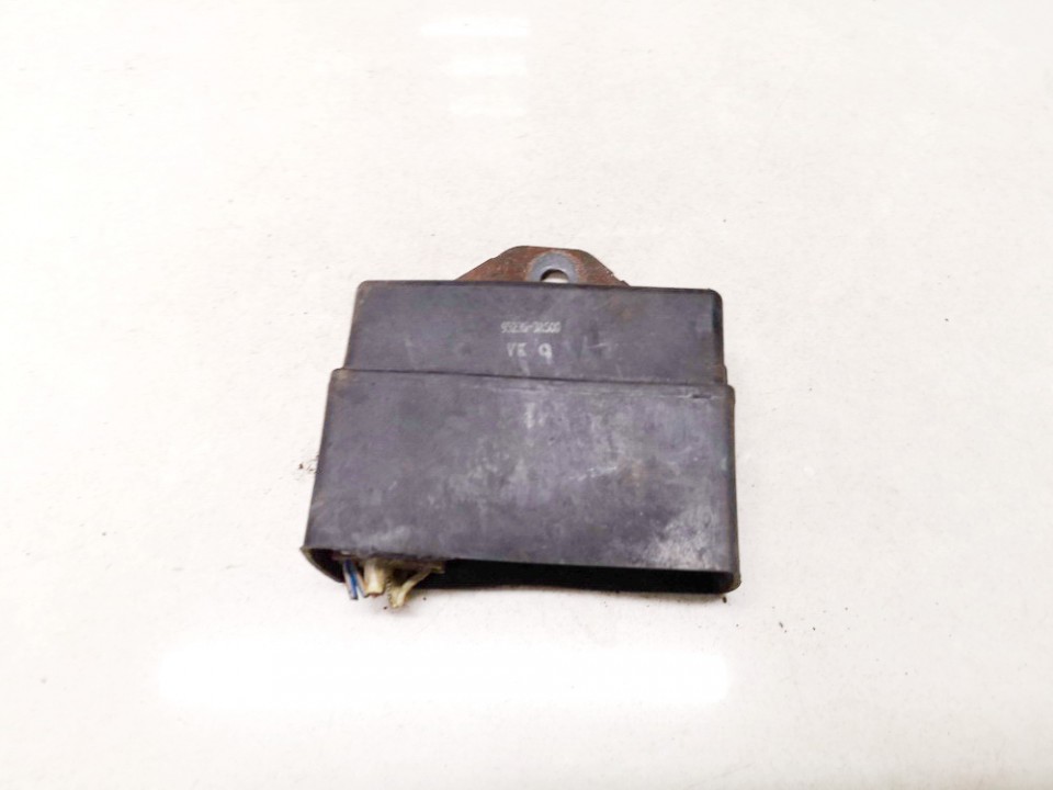 952303A500 Hyundai Elantra 2002 Skrzynka bezpieczników