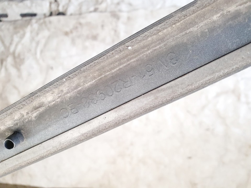 3M51R20938AC Ford C-MAX 2005 avant gauche garniture porte de moulage - Thumbnail 2