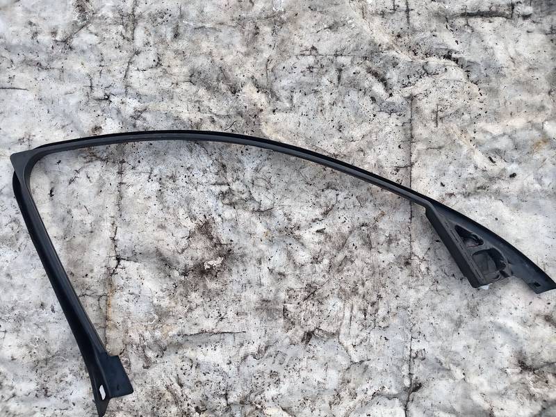 7060206 BMW 3-Series 2005 Glass Trim Molding-weatherstripping - FRONT RIGHT - Thumbnail 2