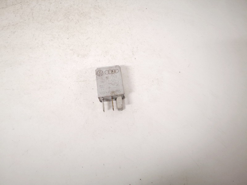 1K0951253 Skoda Fabia 2008 Relay module