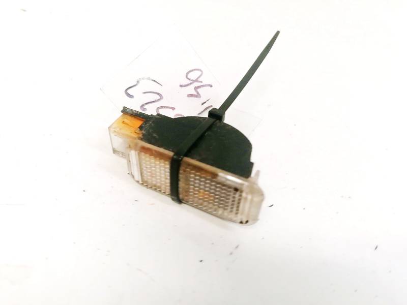 3B0947415B Skoda Superb 2003 Interior Door Light Lamp - FRONT RIGHT - Thumbnail 3