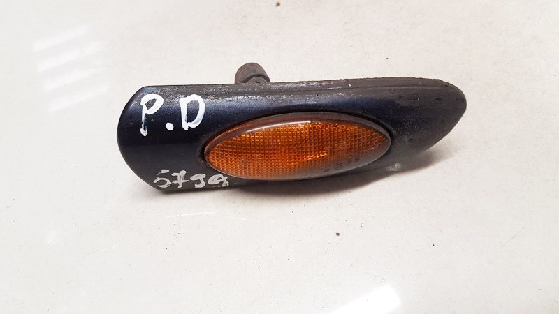 09135507 Opel Vectra 2000 Pagrieziena rādītājs spārnā - PRIEKŠA PA LABI