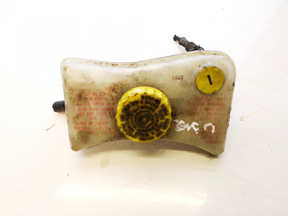 8E0611301E Audi A4 2003 Brake Master Cylinder Reservoir