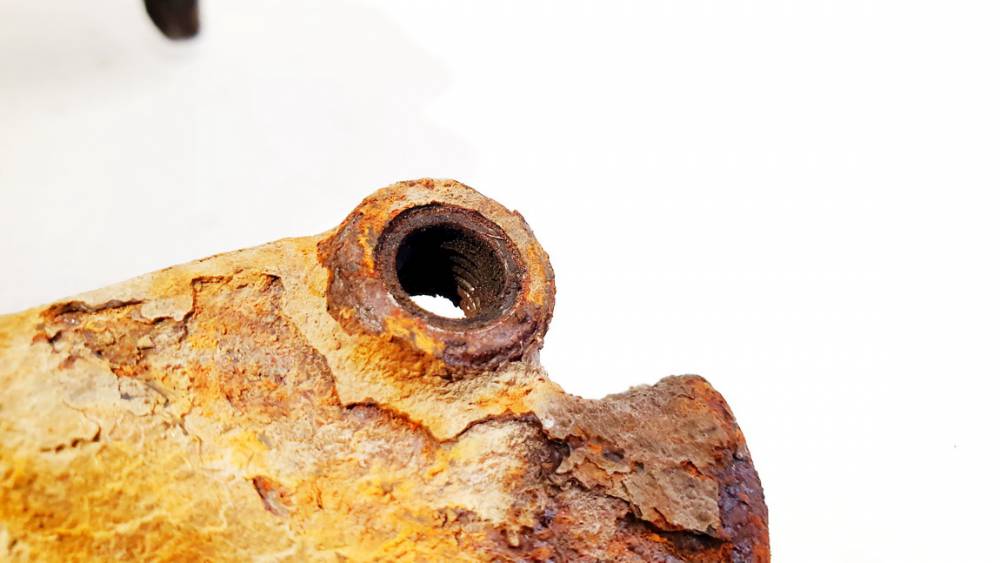 Volkswagen Golf 1999 Steering knuckle - FRONT LEFT - Thumbnail 4