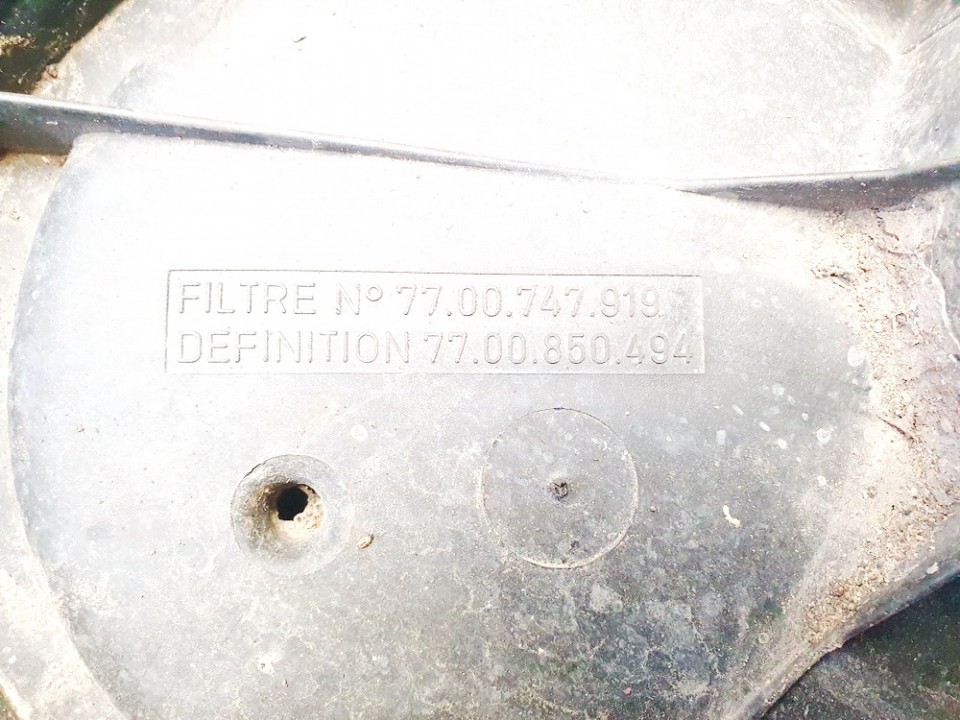 7700747919 Renault Clio 1998 Filtre à air Boite Admission - Thumbnail 3