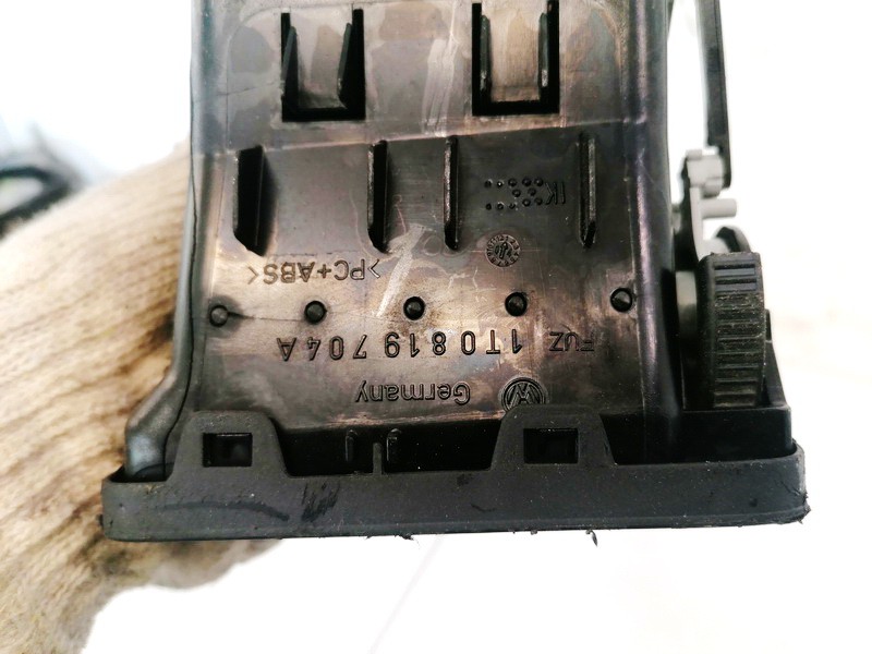 1T0819704A Volkswagen Touran 2004 Dash Vent (Air Vent Grille) - Thumbnail 3