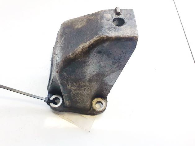 8D0399113AB Volkswagen Passat 2001 Engine Mount Bracket and Gearbox Mount Bracket - Thumbnail 2