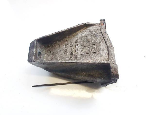 8D0399113AB Volkswagen Passat 2001 Engine Mount Bracket and Gearbox Mount Bracket