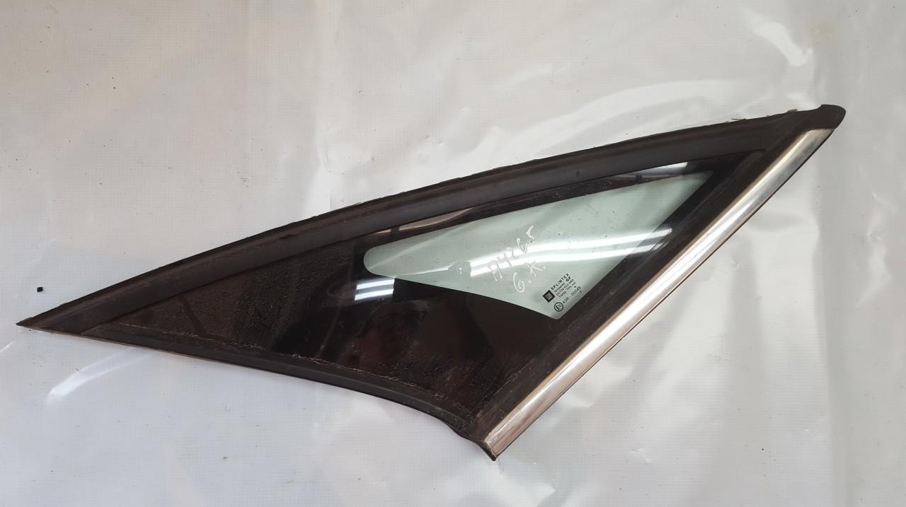 Opel Vectra 2006 Corner quarter window glass - REAR LEFT