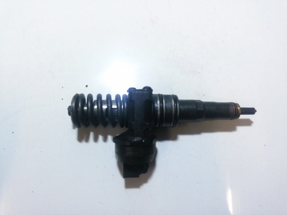 038130073BN Volkswagen Golf 2006 Degvielas iesmidzinātājs (inžektors) - Thumbnail 2