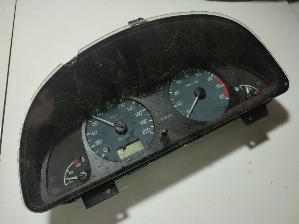 213158889 Citroen Xsara 1998 Щиток приборов - Автомобильный спидометр