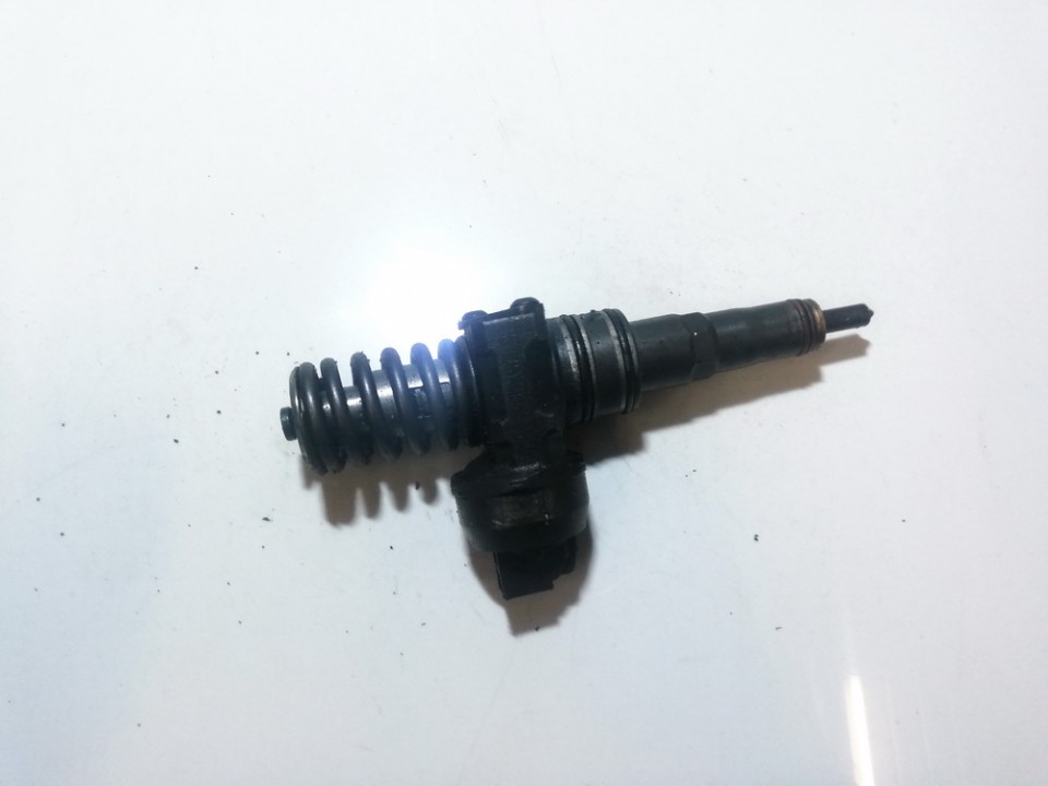 038130073BN Volkswagen Golf 2006 Degvielas iesmidzinātājs (inžektors) - Thumbnail 2