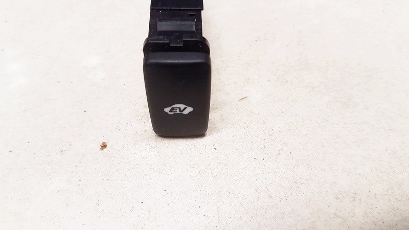 153641 Toyota Prius 2003 Przycisk recyrkulacji powietrza