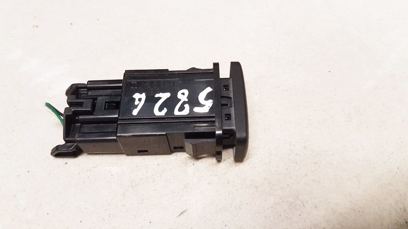 153641 Toyota Prius 2003 Przycisk recyrkulacji powietrza - Thumbnail 2