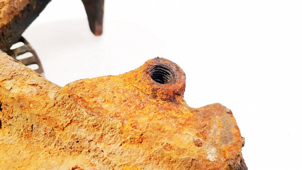 Volkswagen Golf 2000 Steering knuckle - FRONT LEFT - Thumbnail 4