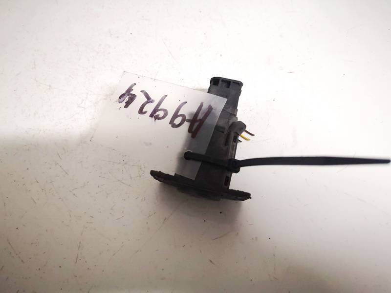 6989207 BMW 5-Series 2006 Puskurin pysäköintitutkat - TAKANA - Thumbnail 3