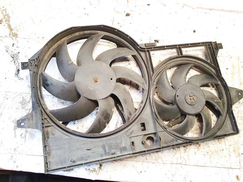 8240141 Fiat Ulysse 1999 Diffuser, Radiator Fan