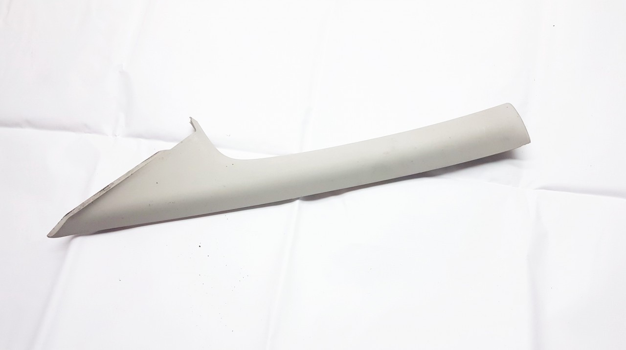 4M51A03199E Ford Focus 2005 Wykończenie wnętrza (plastikowe elementy)