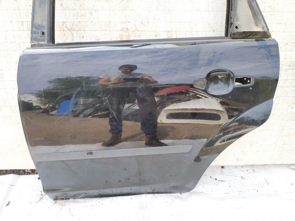 JUODOS Ford Focus 2006 Durys G.K. - Thumbnail 2