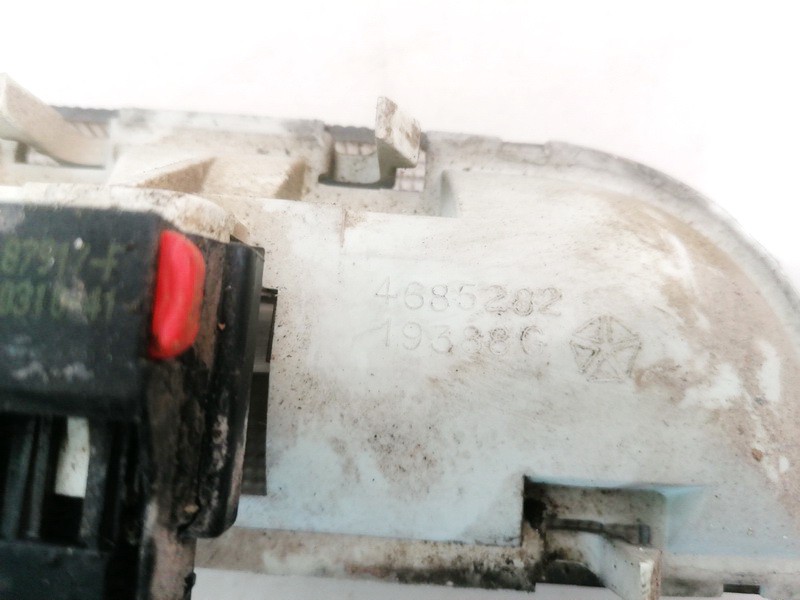 4685282 Chrysler Voyager Grand 2000 Vietu apgaismojums - AIZMUGURE - Thumbnail 3