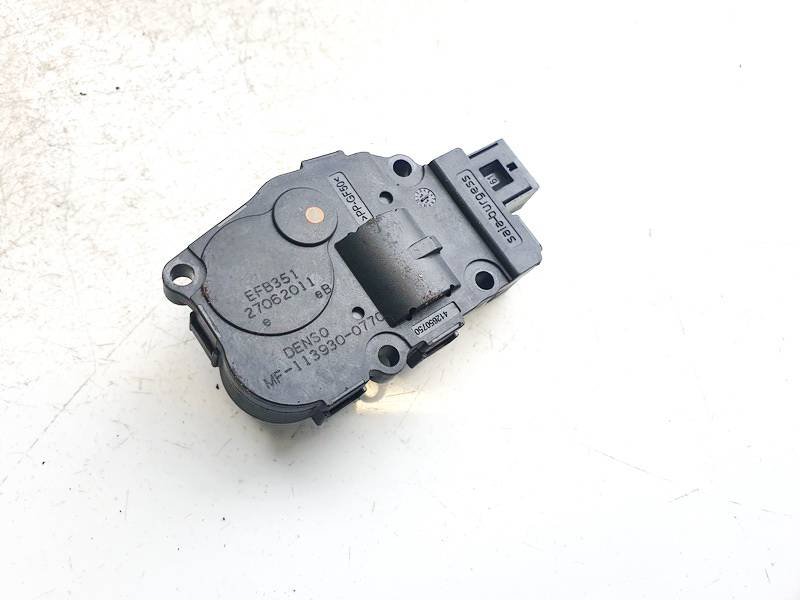 EFB351 Jaguar XJ 2012 Heater Vent Flap Control Actuator Motor - Thumbnail 3
