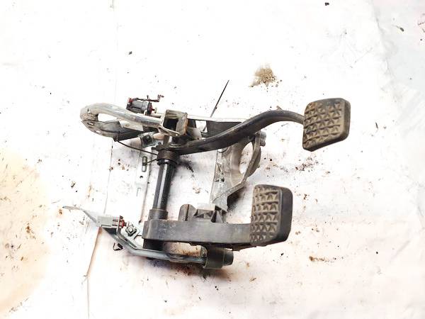 244013 Opel Vectra 2002 Pedał sprzęgła