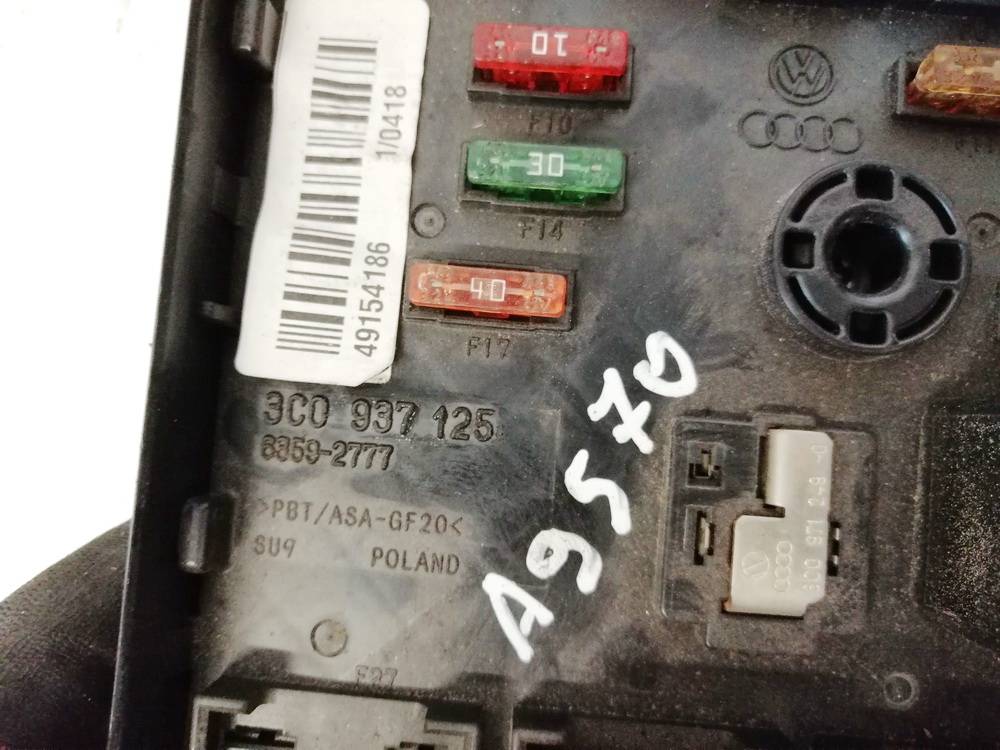 3C0937125 Volkswagen Passat 2006 Fuse box - Thumbnail 3